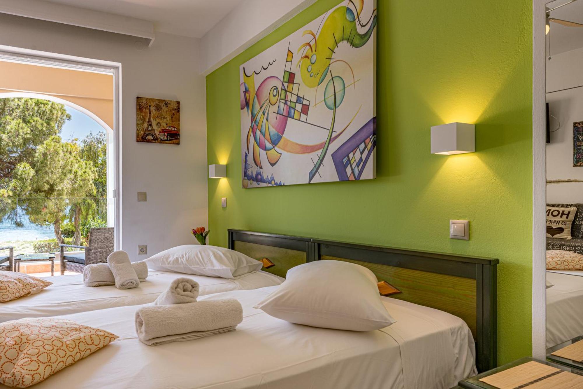 Seafront Spirit Suites Zákynthos by Værelse billede